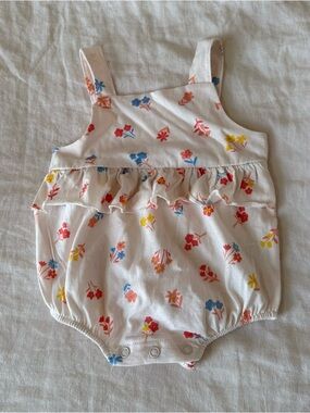 Laughing Llama Baby Infant Girl Floral Print Romper Onesie 3 Months